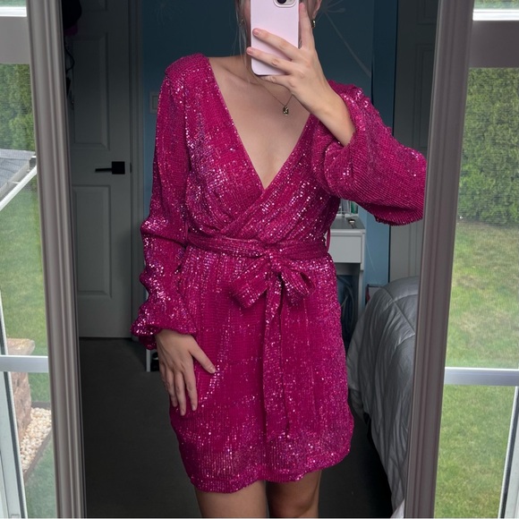 Hello Molly Static Memory Dress Pink - Picture 4 of 5